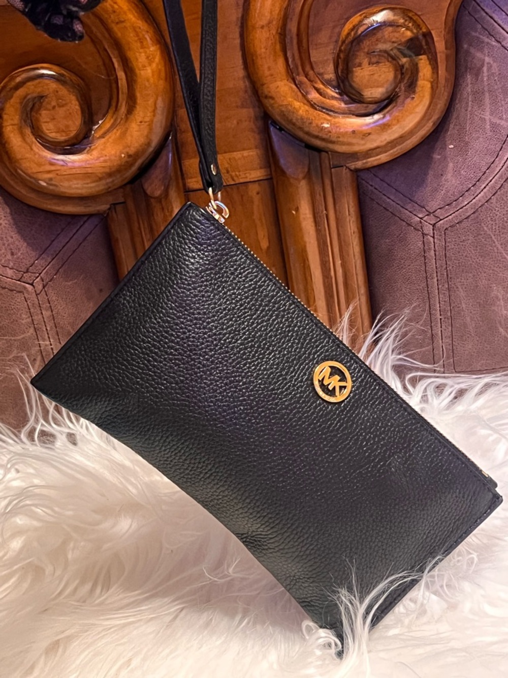 Michael Kors Black Leather Wristlet with Gold Zipper - Picture 3 of 13